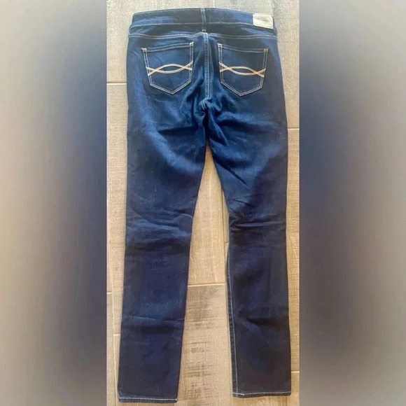 Abercrombie & Fitch Skinny Jeans - Picture 7 of 8